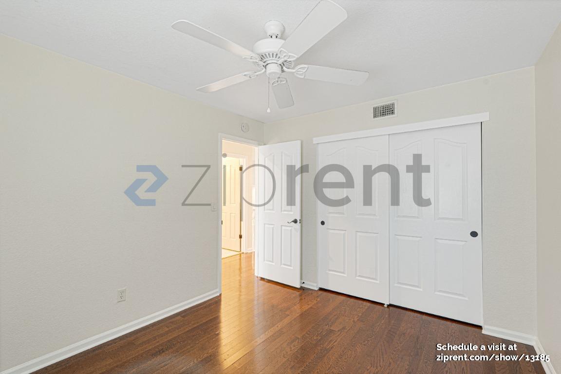 Building Photo - 5607 Blackrock Rd