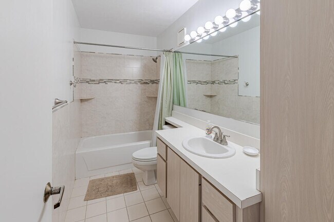 Building Photo - 3261 SW Sunset Trace Cir