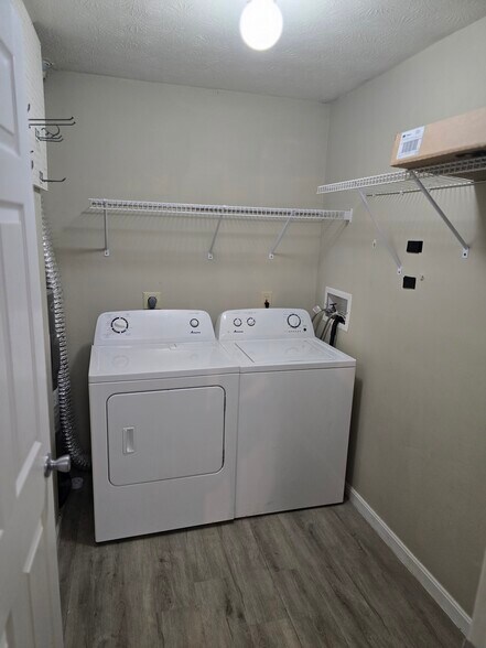 Building Photo - 7756 Scioto Ct