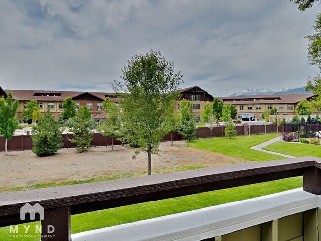 Building Photo - 530 E Patriot Blvd