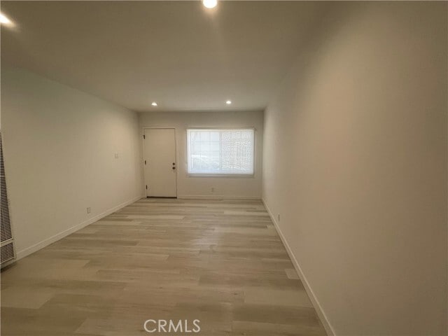 Building Photo - 1152 E 77th St