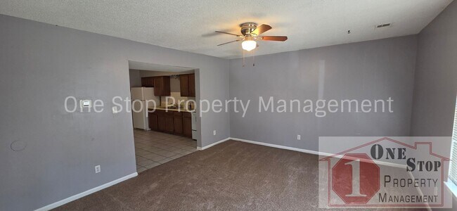 Building Photo - 508 E Kansas Ave