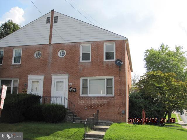 Building Photo - 801 Anderson Ave
