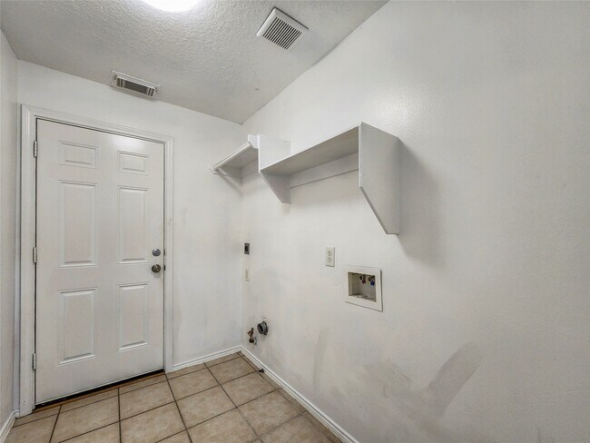 Building Photo - 19222 Indian Stone Ln
