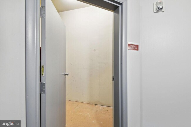 Building Photo - 1201 East-West Hwy