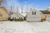Building Photo - 153 Devon Forrest Dr