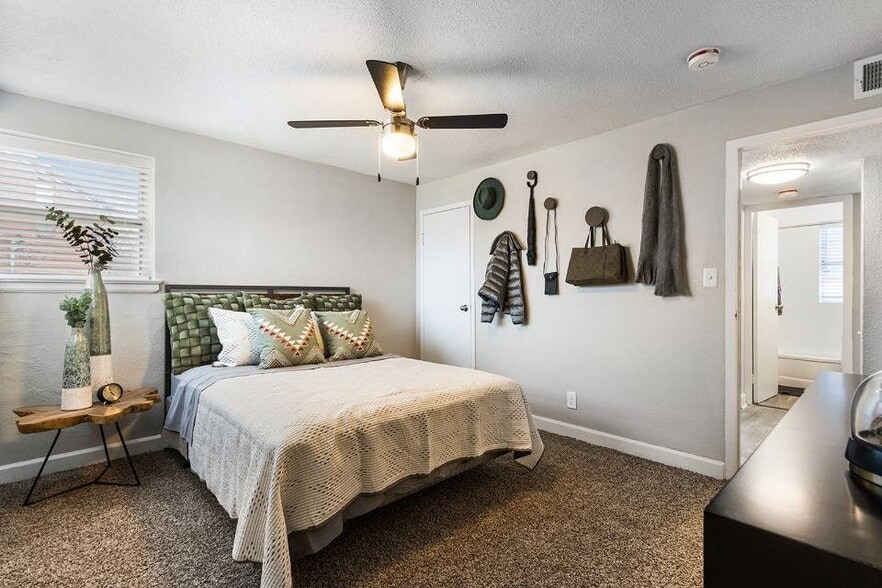 Building Photo - Brickline Apartments