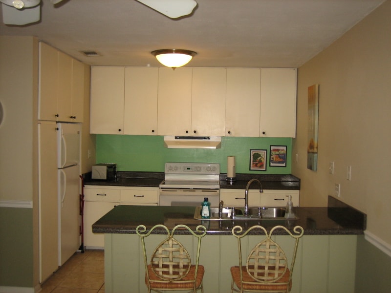 Building Photo - 134 W Satsuma Ave