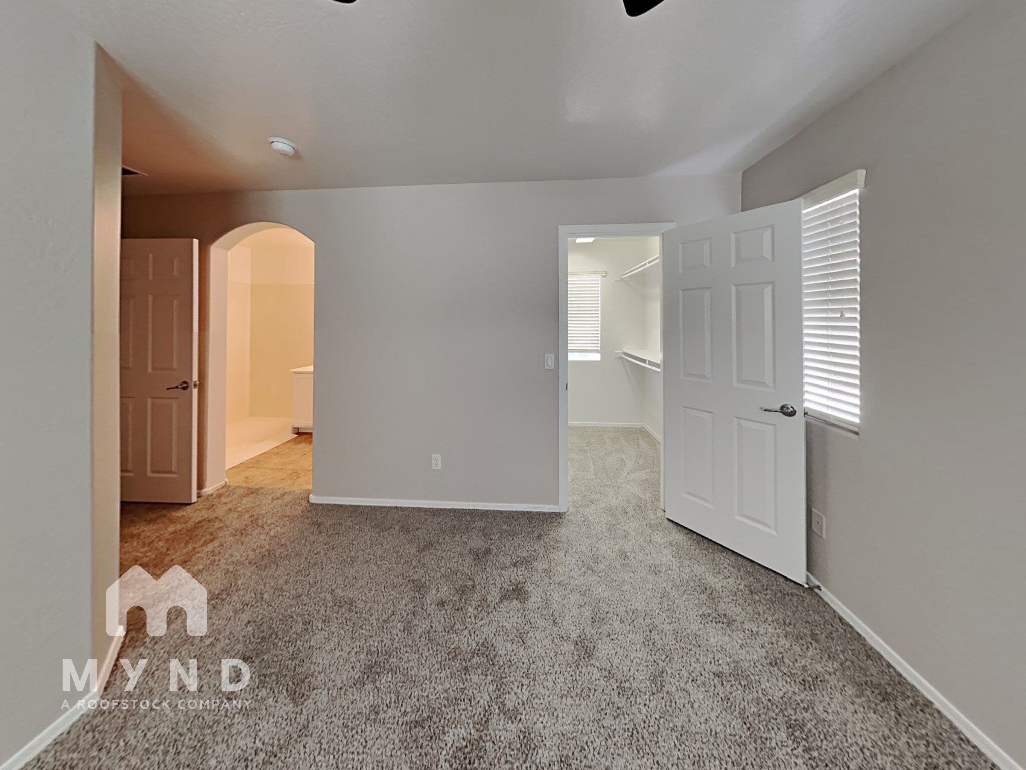 Building Photo - 2507 N 148th Dr