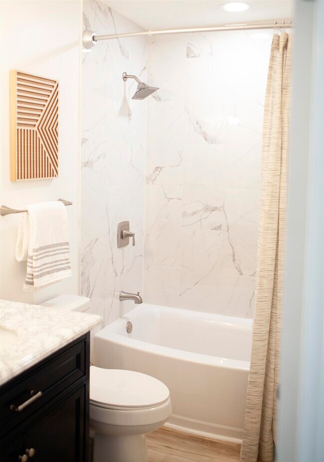 Building Photo - 4505 N Kings Hwy