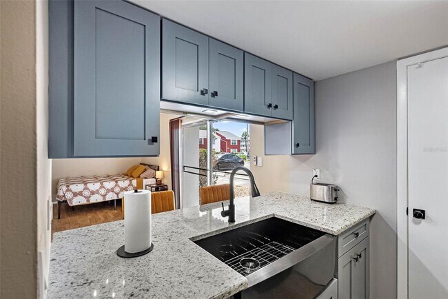 Building Photo - 1055 82nd Terrace N