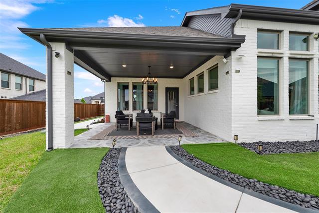 Building Photo - 16445 Weatherwood Dr