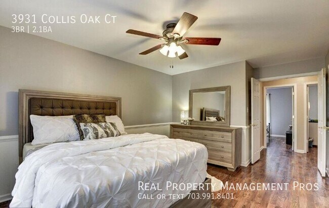 Building Photo - 3931 Collis Oak Ct