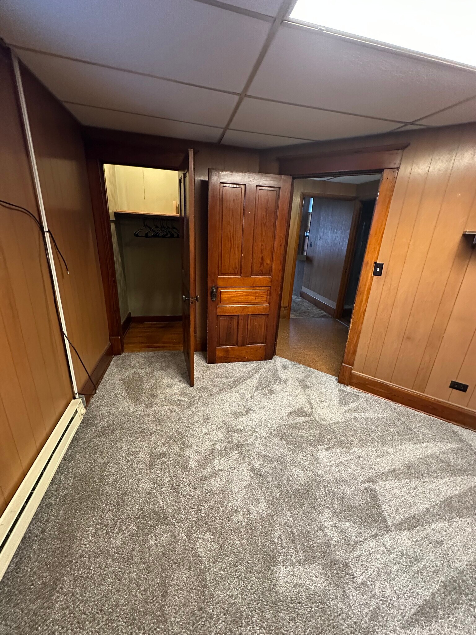 Bedroom - 117 E Main St