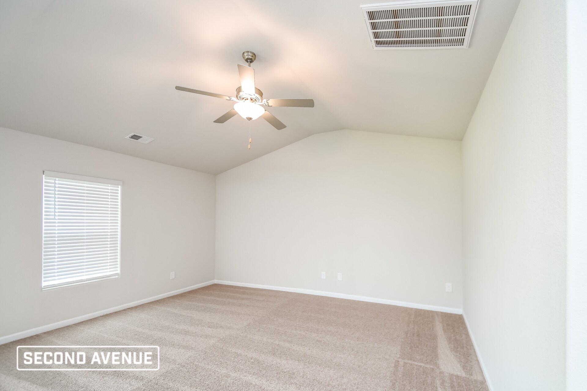 Building Photo - 626 Wild Tulip Ct