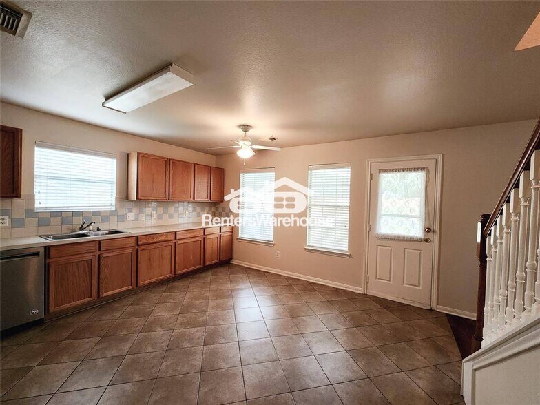 Building Photo - 9318 Windswept Grove Dr
