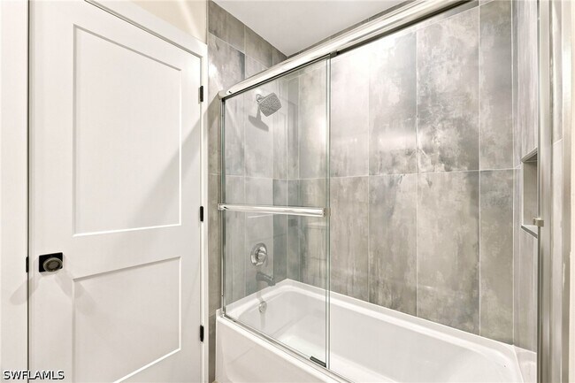 Building Photo - 2604 Sailors Way
