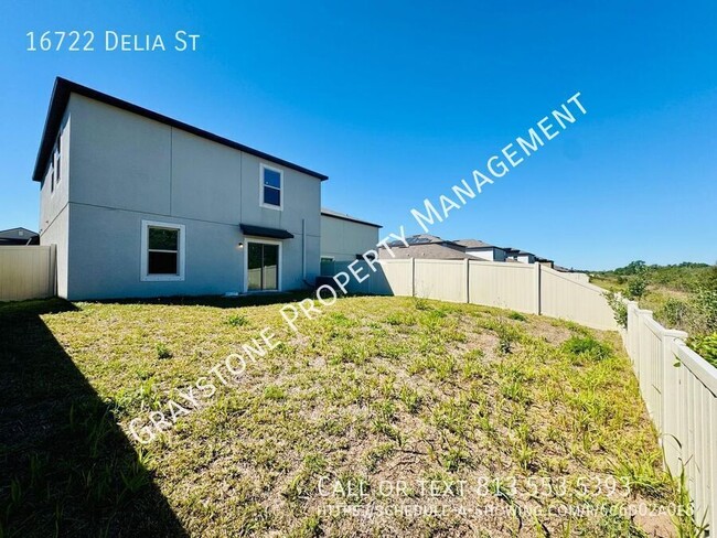 Building Photo - 16722 Delia St