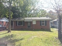 Building Photo - 109 Larkspur Ln