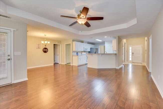 Building Photo - 703 Cannock Loop