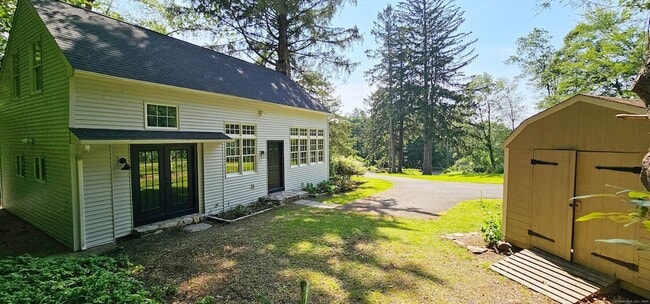 Building Photo - 50 Mountain Rd