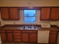 Building Photo - 294 Guy Park Ave