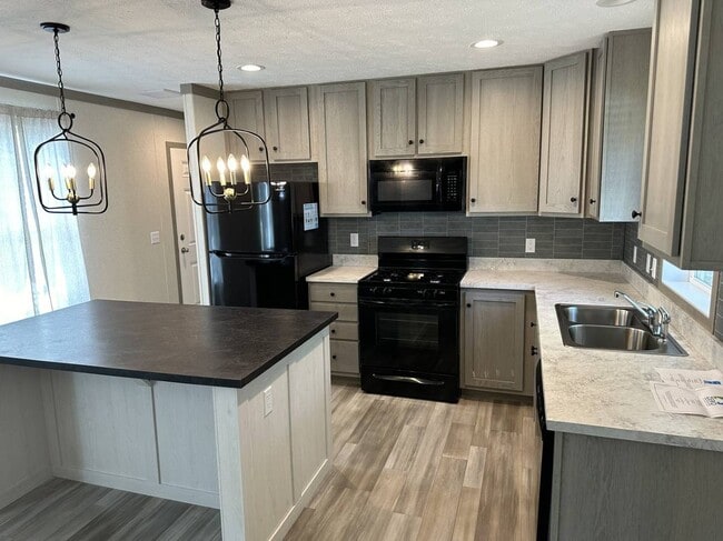 Building Photo - 1267 Avenue A