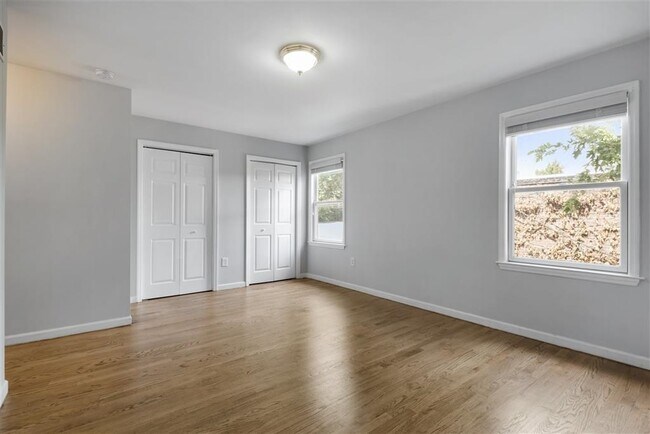 Building Photo - 150 Congress St