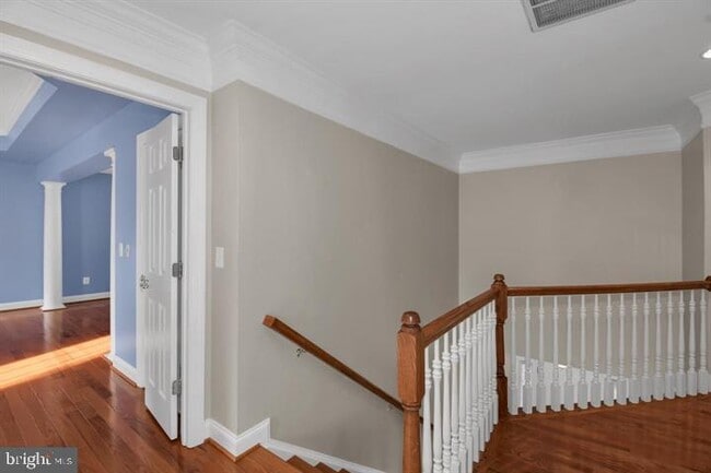 Building Photo - 9540 Parsonage Ln