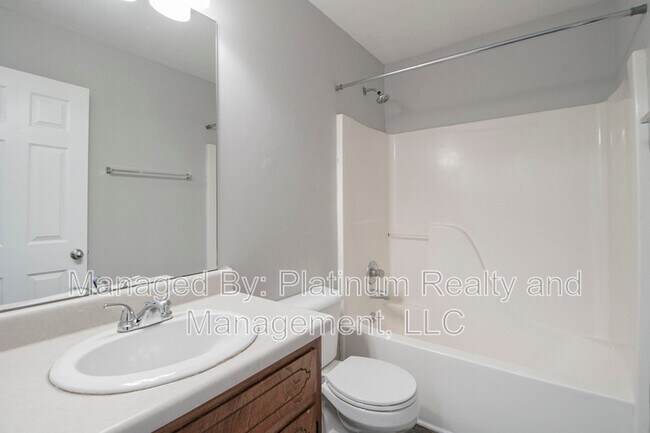 Building Photo - 363 Peabody Dr