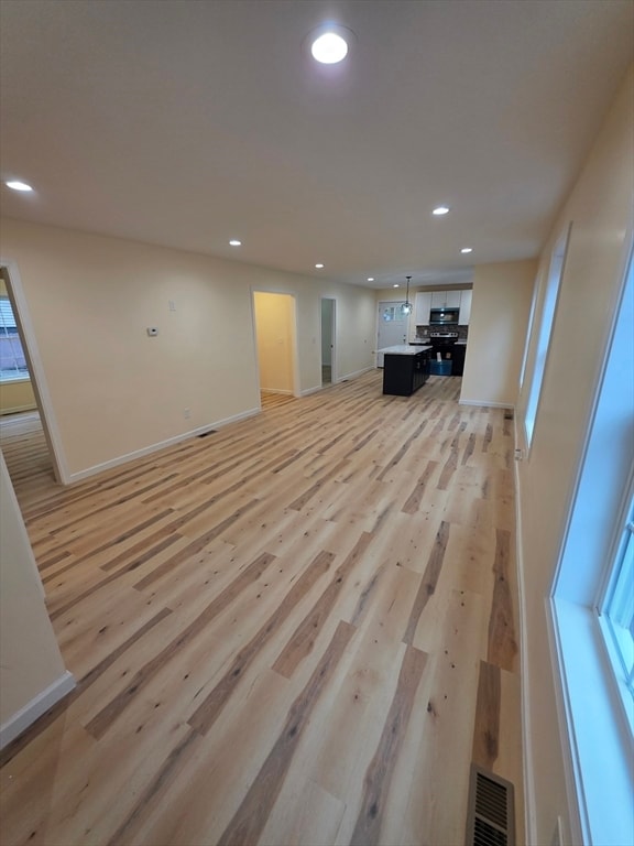 Primary Photo - 871 Worthington St