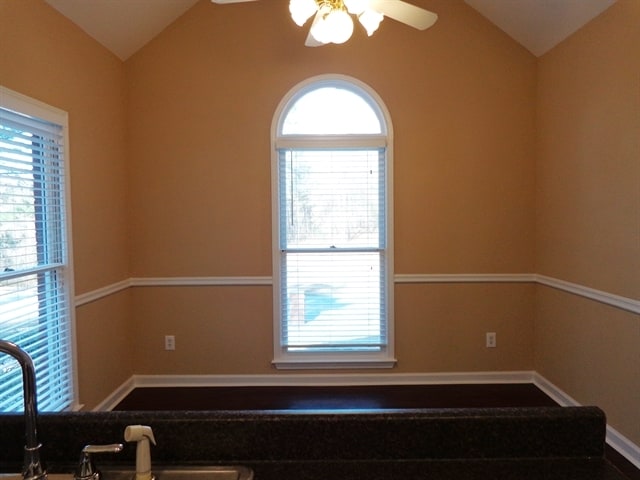 Building Photo - 4260 Riverlake Way