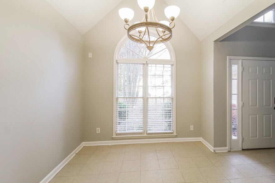 Building Photo - 3539 Fairgreen Ct