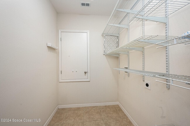 Building Photo - 1421 Mycroft Dr