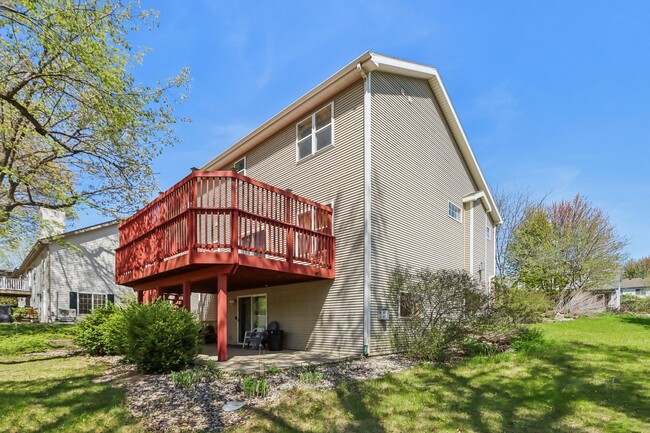 Building Photo - 7701 Twinflower Dr