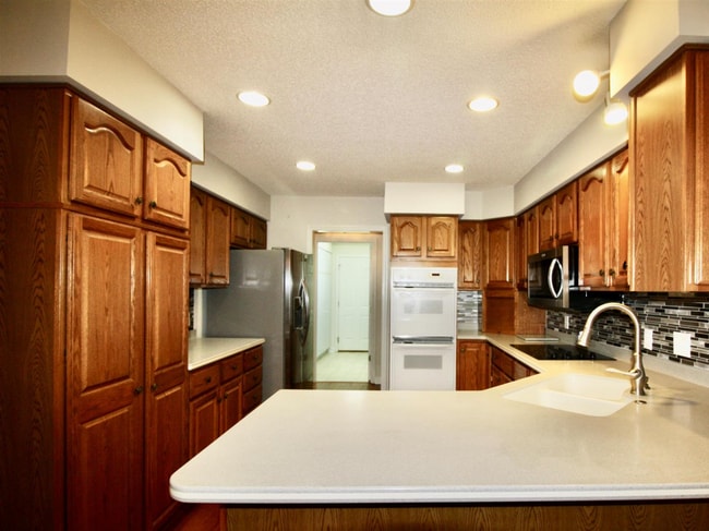 Building Photo - 163 Hunter Trail