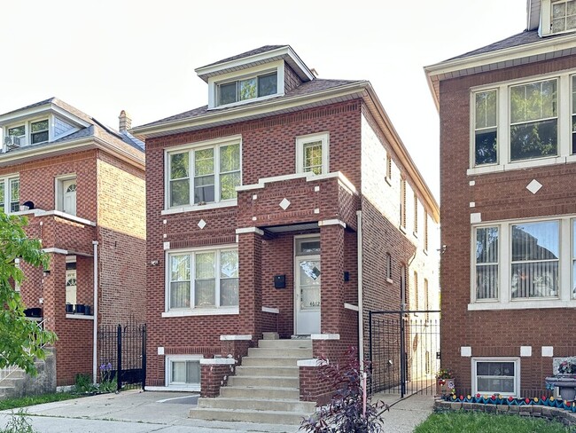 Building Photo - 4612 S Spaulding Ave