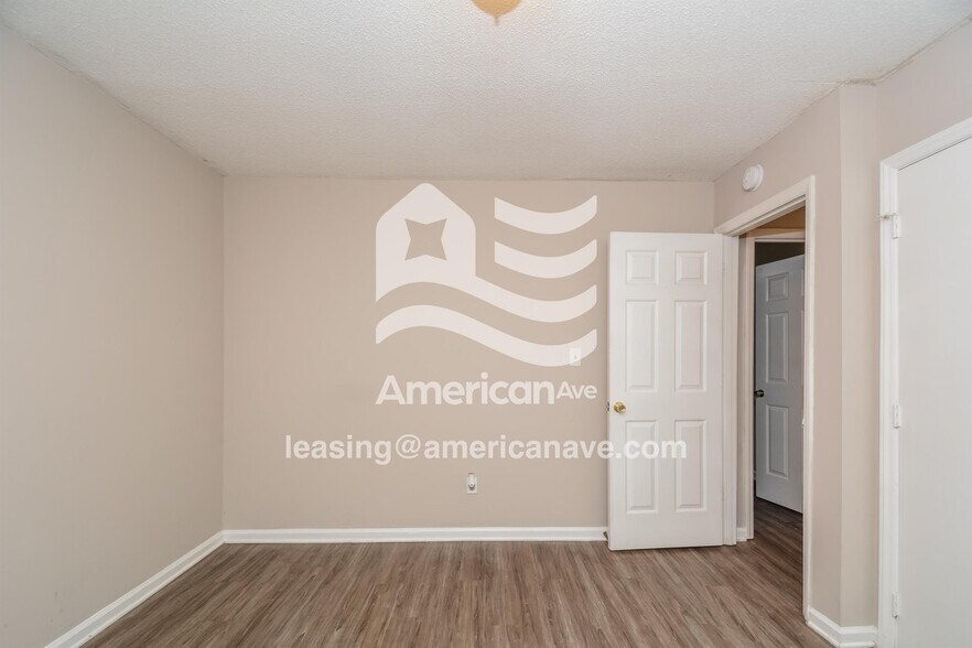 Building Photo - 316 Cartwright Cir