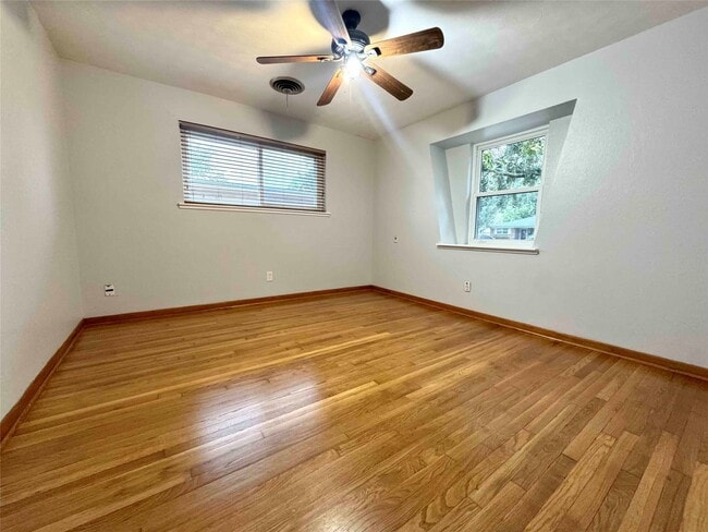 Building Photo - 1213 Connie St