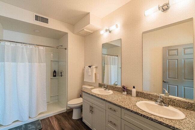 Building Photo - 9600 W Georgia Ave