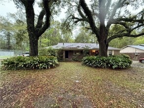 Building Photo - 957 Navco Rd