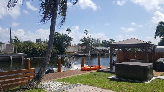 Building Photo - 2721 Sherman St