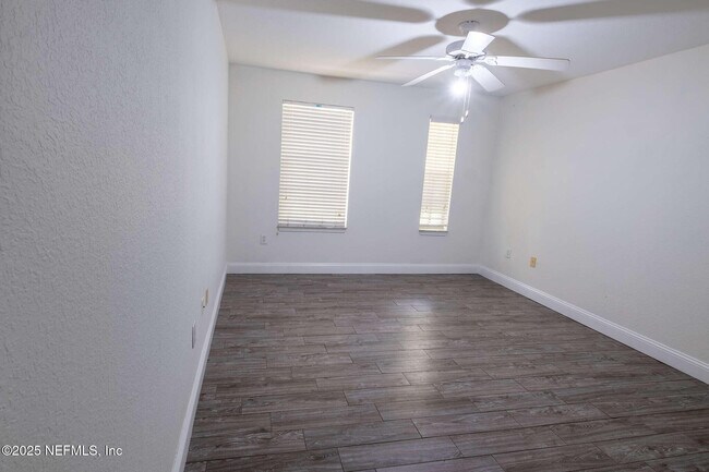 Building Photo - 10075 Gate Pkwy N