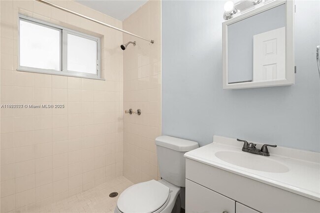 Building Photo - 7722 NE 3rd Ct