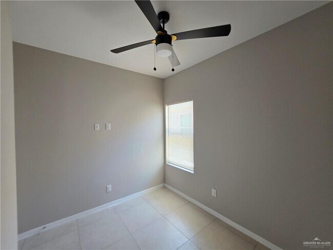 Building Photo - 3400 S Colt Ln