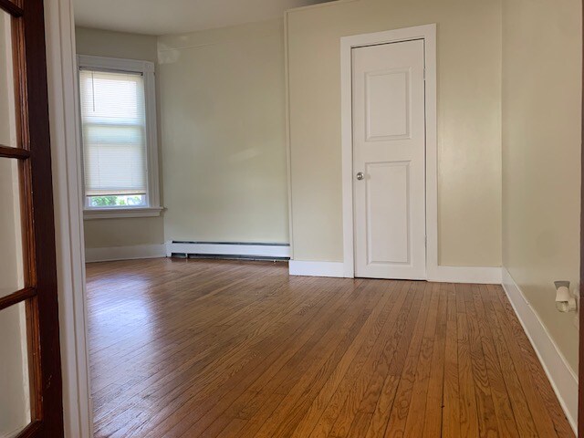 Building Photo - 172 Grafton St