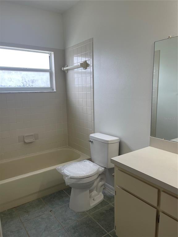 Building Photo - 2482 Sagemont Dr
