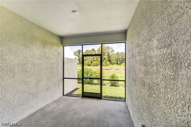 Building Photo - 20545 Hazelnut Ct