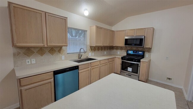 Building Photo - 4831 Dark Canyon Ct