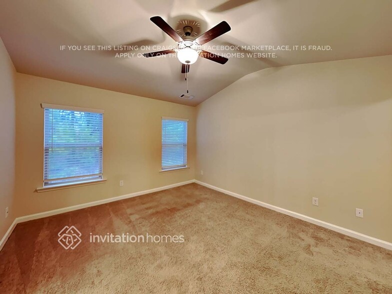 Building Photo - 228 Highland Pointe Cir E